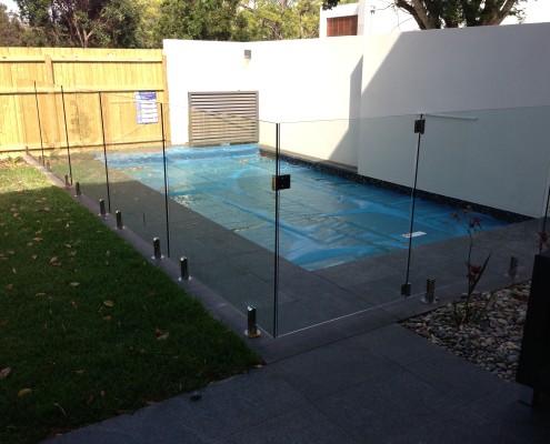 Frameless glass pool fencing gold coast